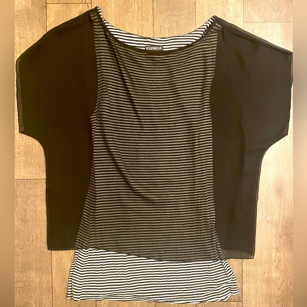 EXPRESS Black n’ White Striped Top